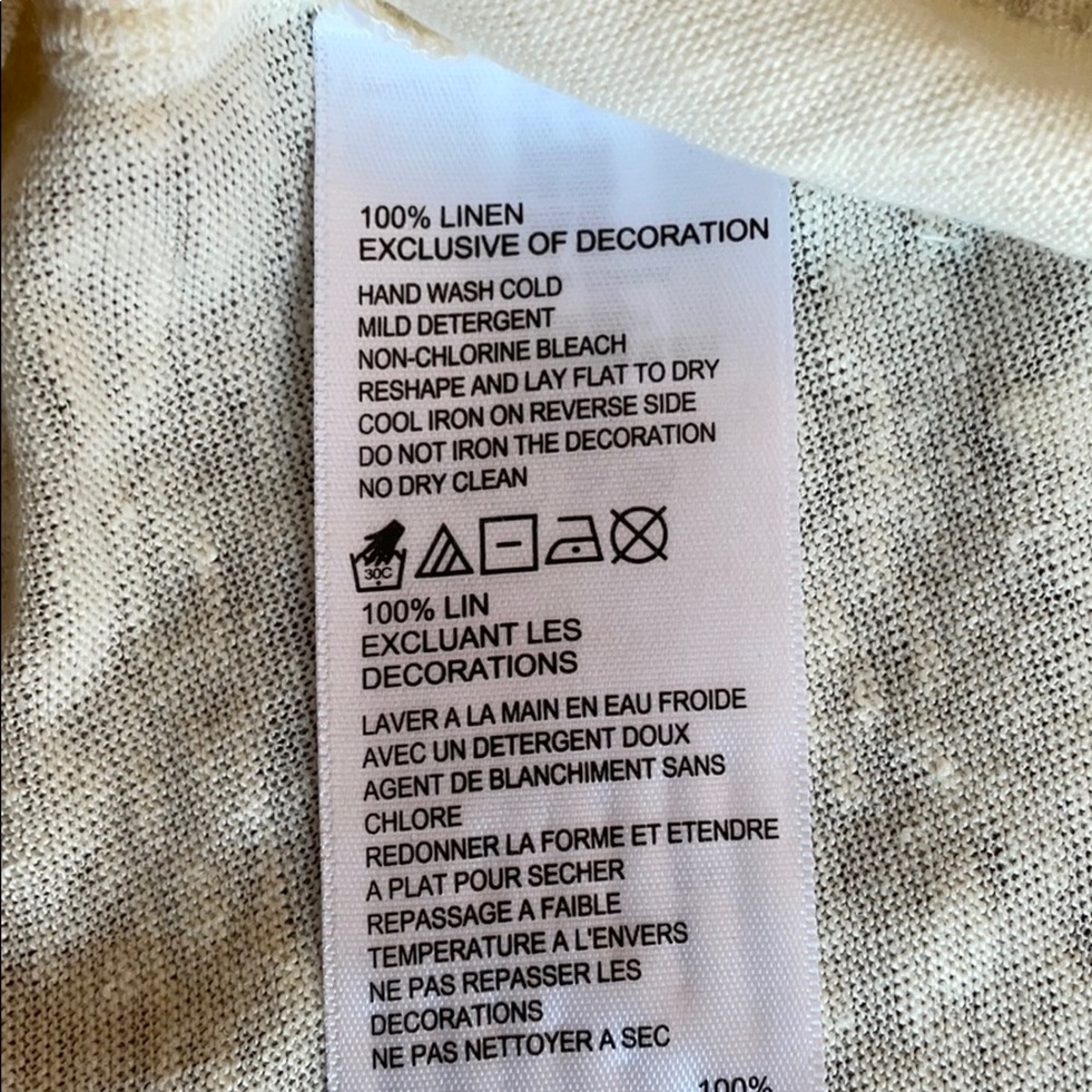 Tommy Bahama 👚Top👚 - Picture 7 of 8